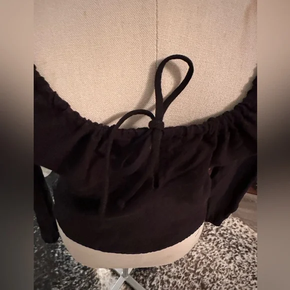 Intermix blouse - Picture 4 of 7